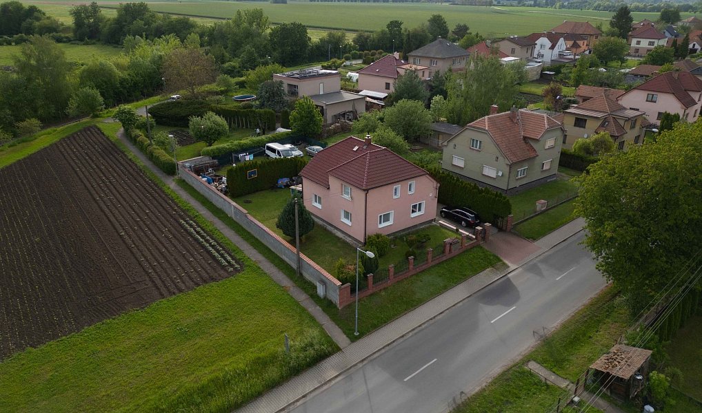 Prodej domu 180 m² s pozemkem 809 m², Hrochův Týnec – náhled fotky 26