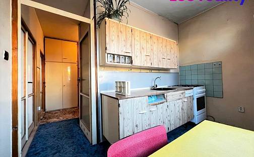 Pronájem bytu 3+1 68 m², Vrchlického, Chomutov