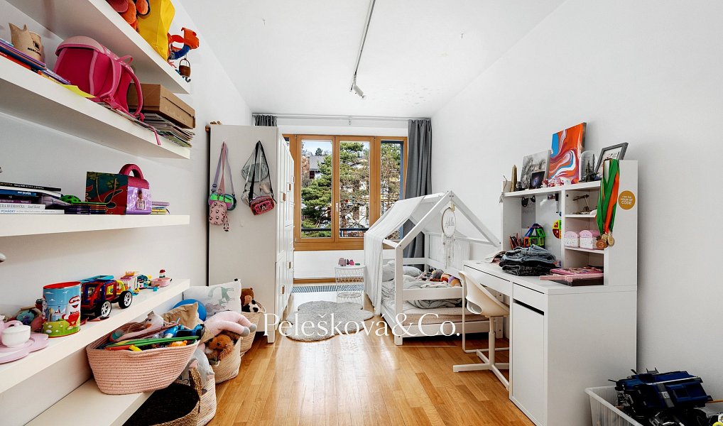 Prodej bytu 4+kk 128 m², Praha – náhled fotky 5