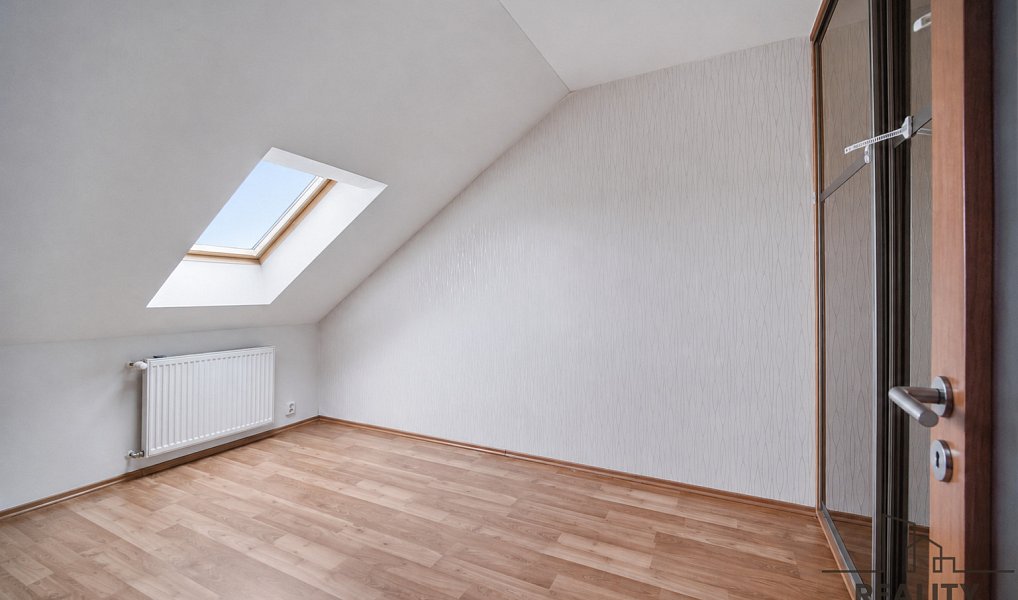 Prodej bytu 3+kk 75 m², Hovorčovice – náhled fotky 21