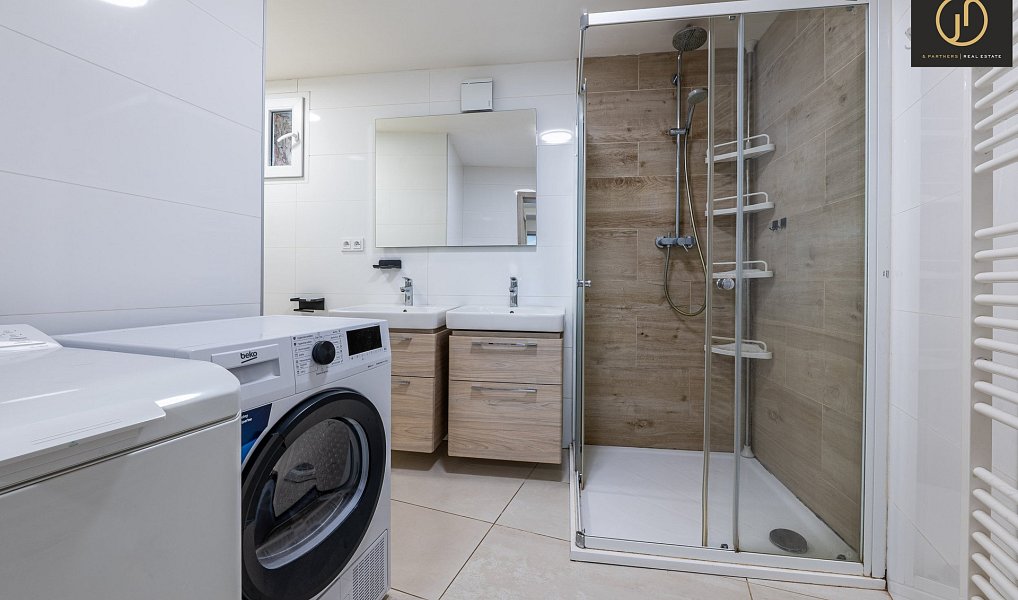 Prodej domu 203 m² s pozemkem 1 153 m², Hředle – náhled fotky 35