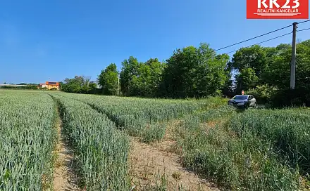 Prodej komerčního pozemku 2 385 m², Podhradská, Cheb