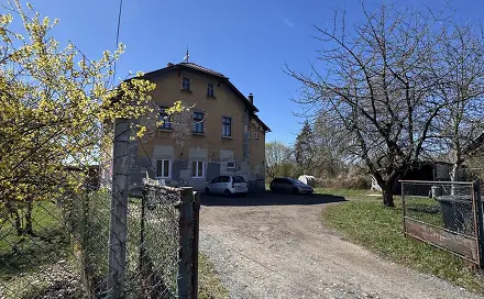 Pronájem nájemního domu, činžáku 120 m², Bělá pod Bezdězem - Hlínoviště, okres Mladá Boleslav