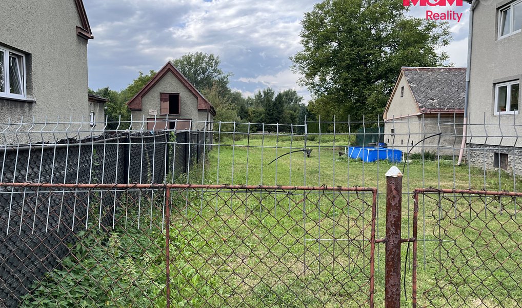 Prodej stavebního pozemku 871 m², Karviná – náhled fotky 2