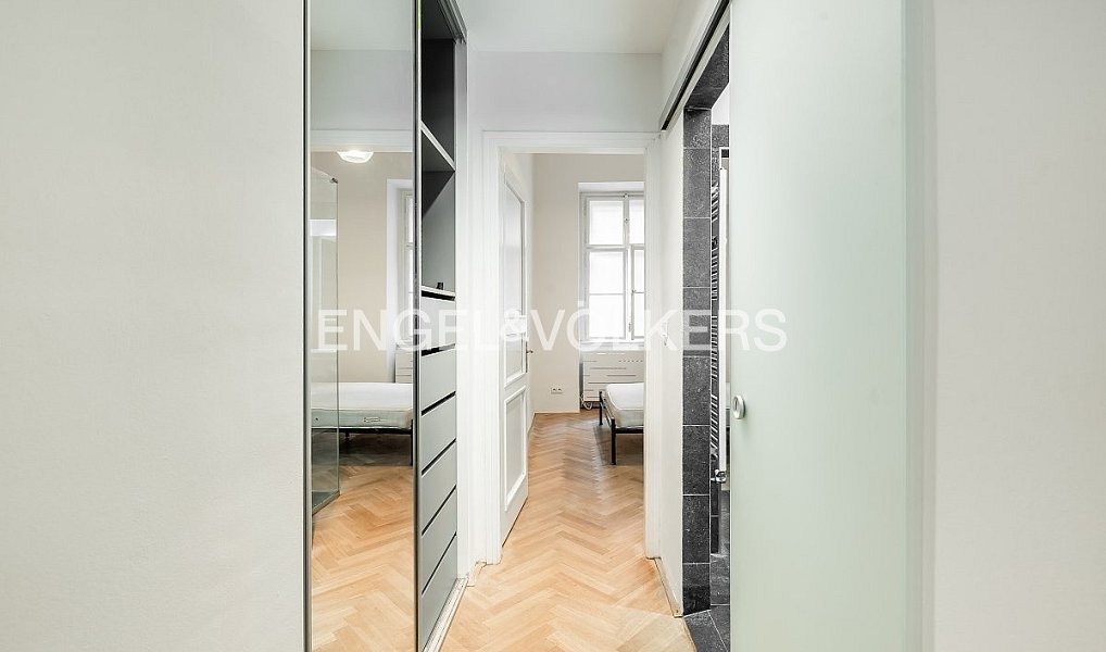 Pronájem bytu 3+kk 78 m², Praha – náhled fotky 11