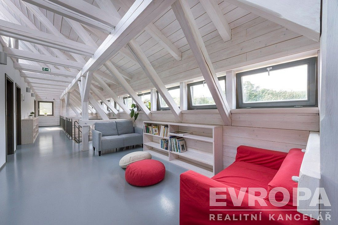 Prodej nájemního domu, činžáku 260 m² – další