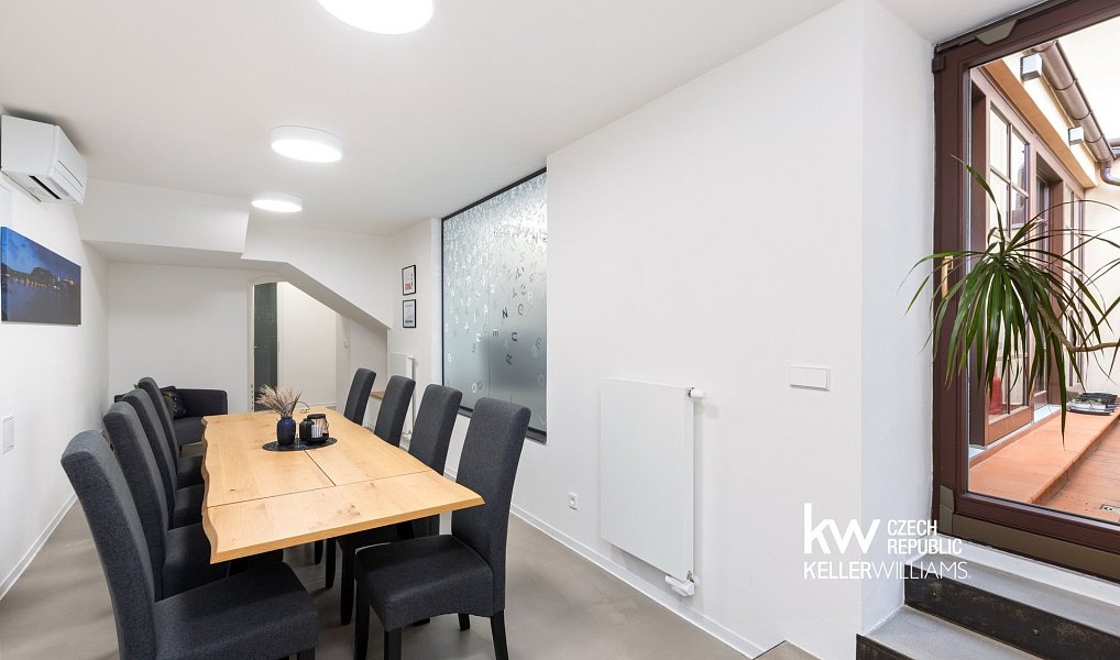 Prodej obchodních prostor 204 m², Praha – náhled fotky 29