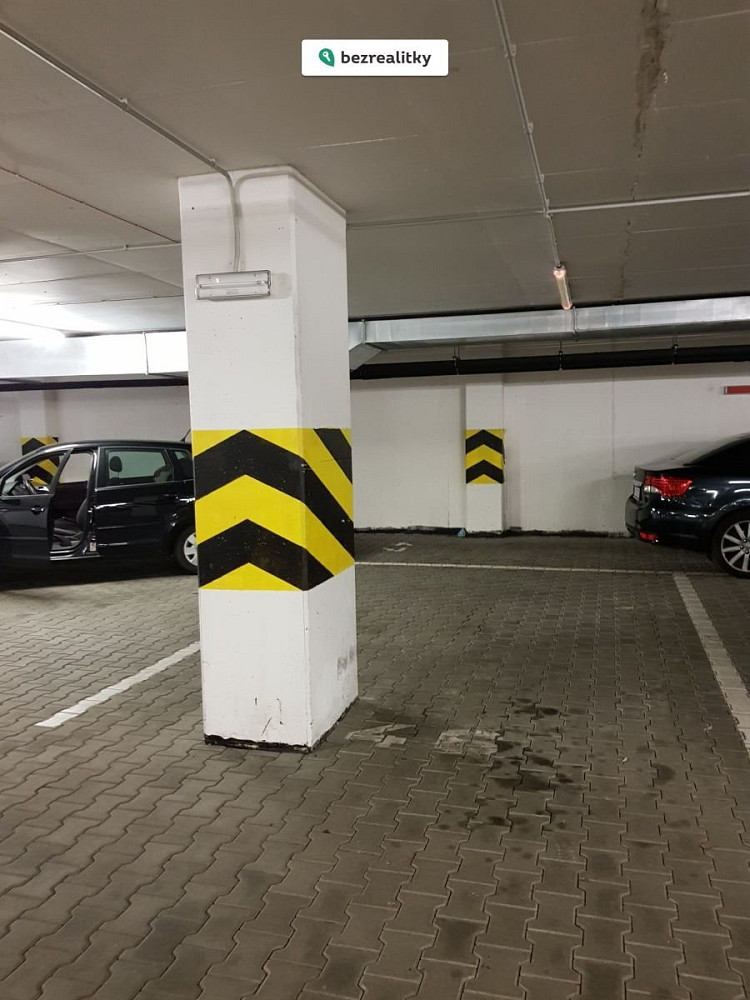 Prodej garáže 21 m2
