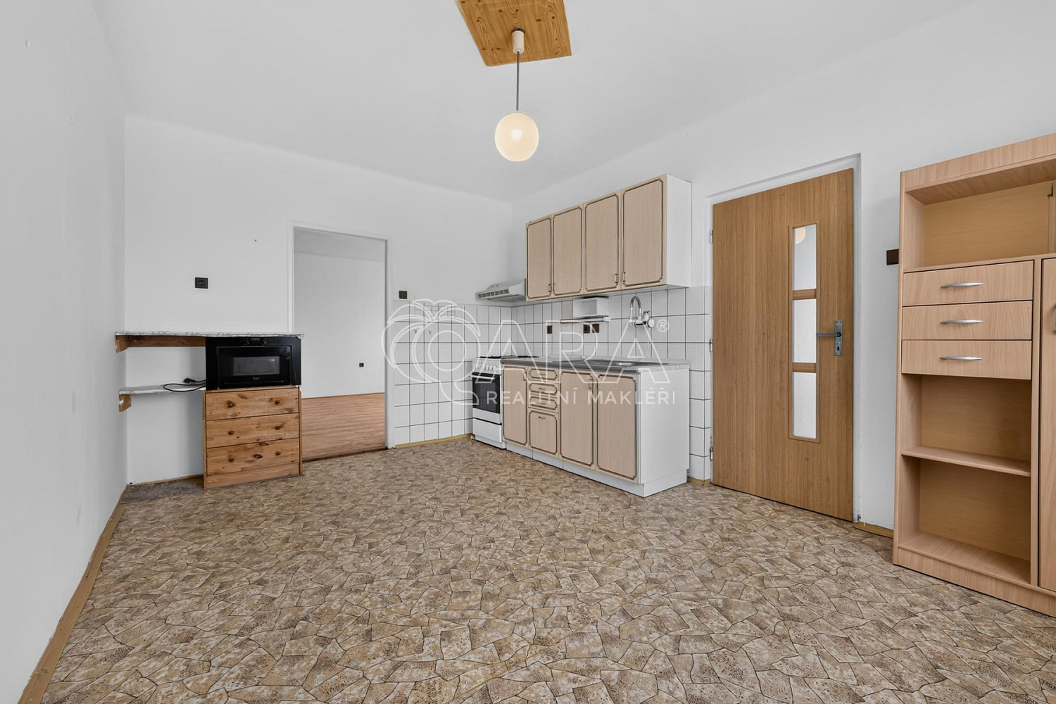 Pronájem bytu 1+1 48 m²