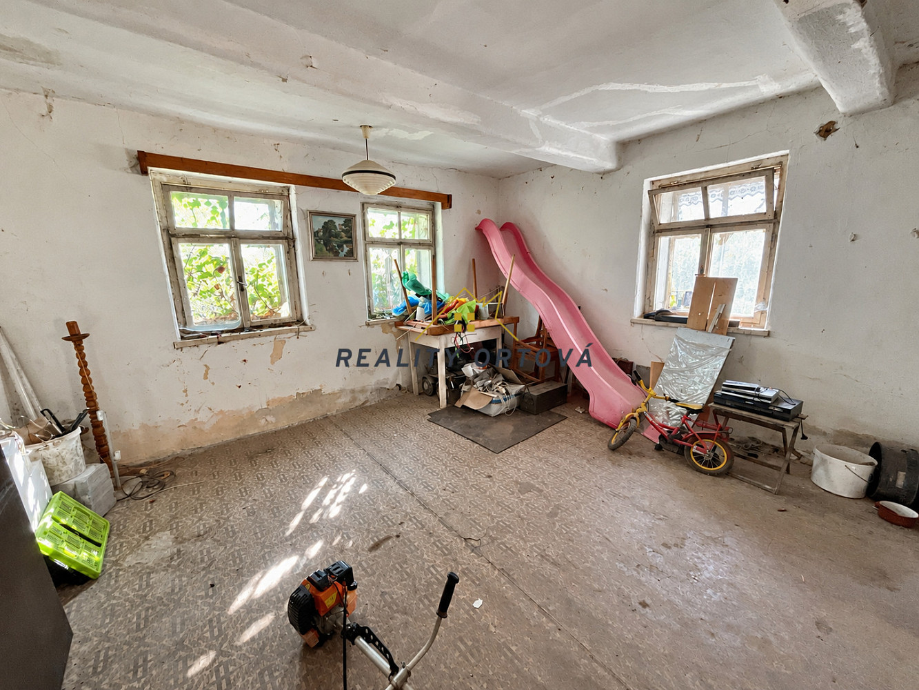 Prodej domu 146 m² s pozemkem 782 m² – fotografie 2