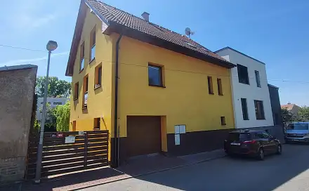 Prodej domu 181 m² s pozemkem 300 m², Všerubská, Praha 5 - Řeporyje