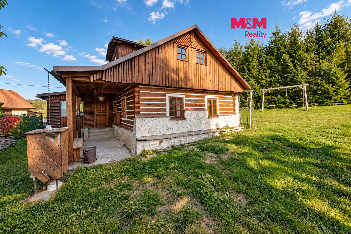 Prodej domu 134 m² s pozemkem 2 021 m²