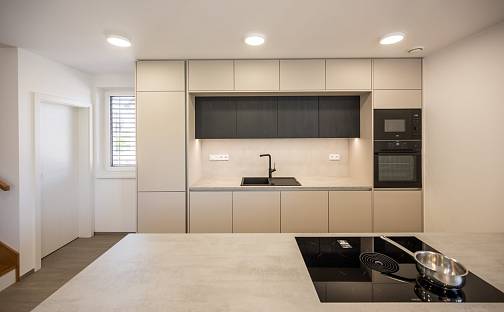 Prodej domu 110 m² s pozemkem 431 m², Uherské Hradiště - Jarošov