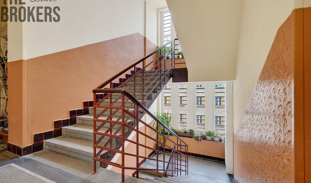 Prodej bytu 2+1 72 m², Praha – náhled fotky 22