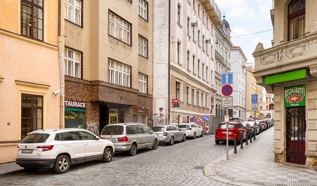 Pronájem obchodních prostor 150 m², Praha – náhled fotky 14