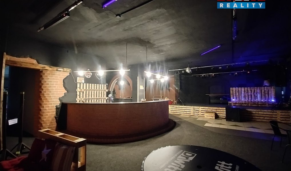 Pronájem obchodních prostor 582 m², Kopřivnice – náhled fotky 5