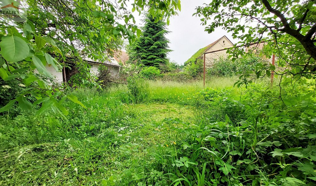 Prodej stavebního pozemku 550 m², Kelč – náhled fotky 3