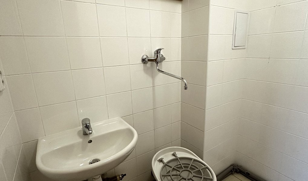 Pronájem obchodních prostor 124 m², Nymburk – náhled fotky 11