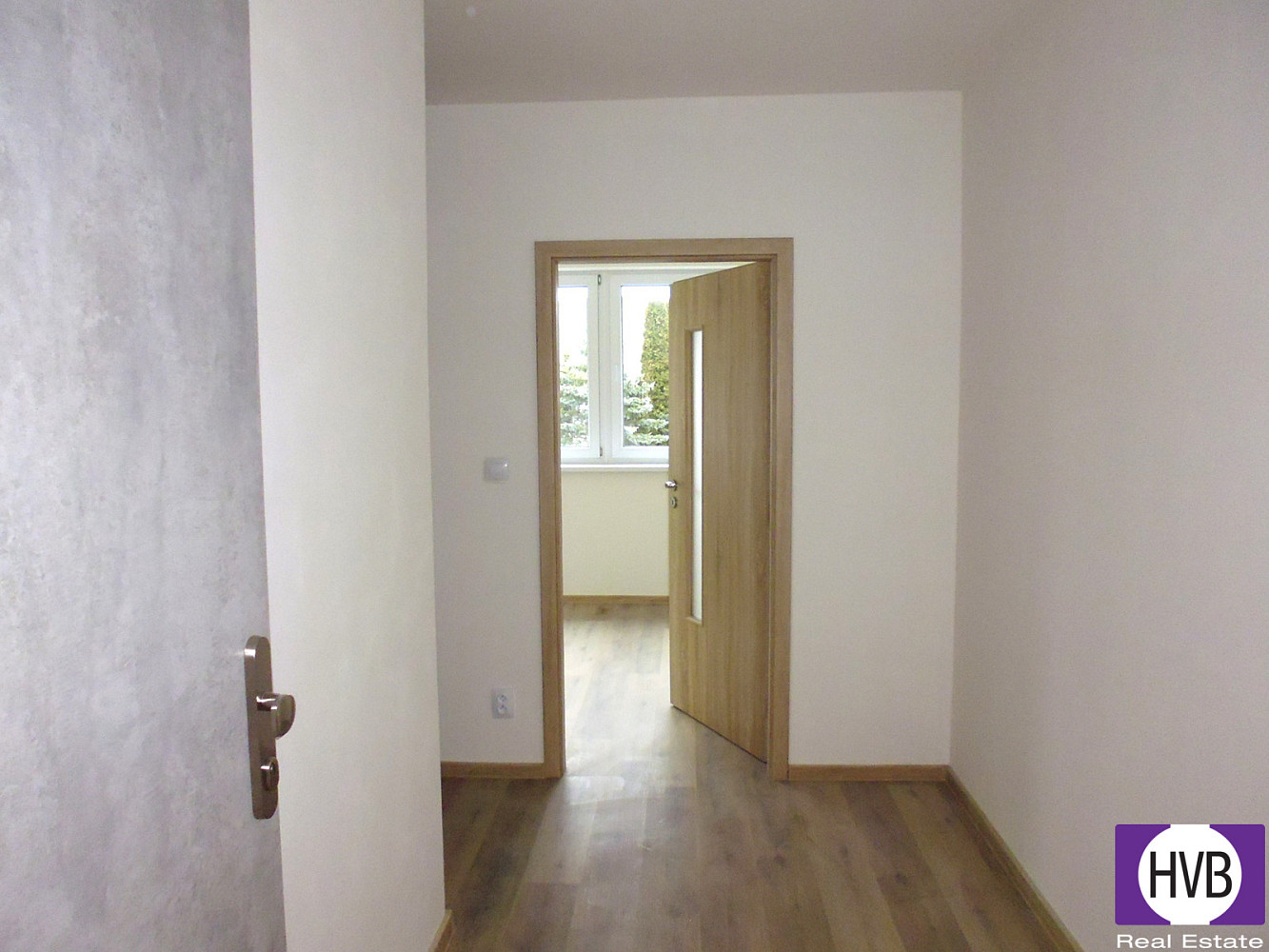 Prodej bytu 1+kk 27 m² — photo 4