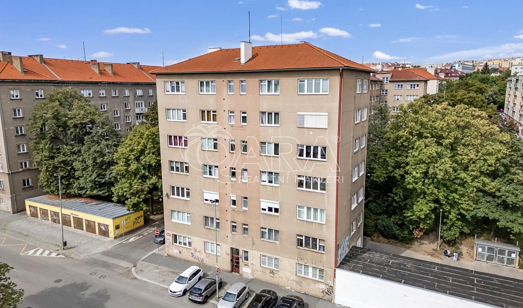 Prodej bytu 4+1 86 m², Praha – náhled fotky 17