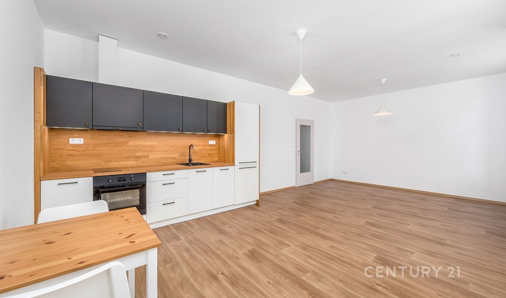Prodej bytu 1+kk, 47 m², Jablonec nad Nisou