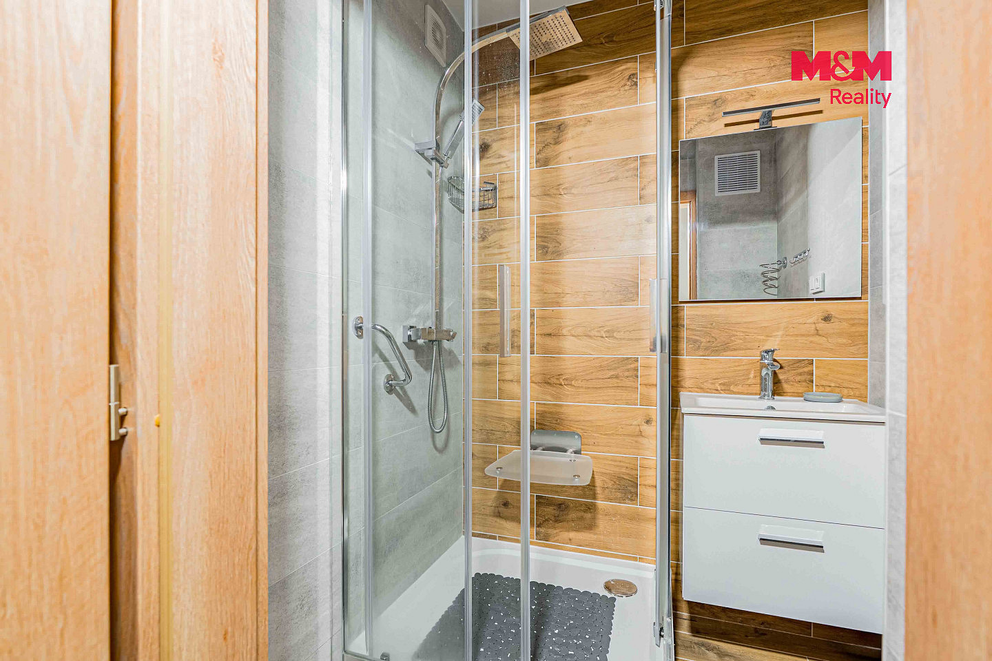 Prodej bytu 3+1 72 m² — photo 3
