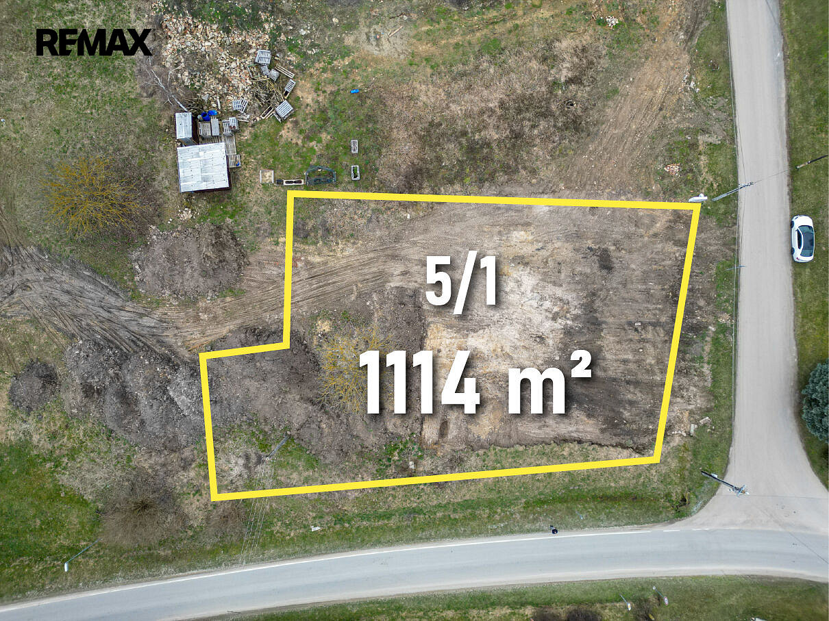 Prodej stavebního pozemku 1 114 m² – fotografie 4