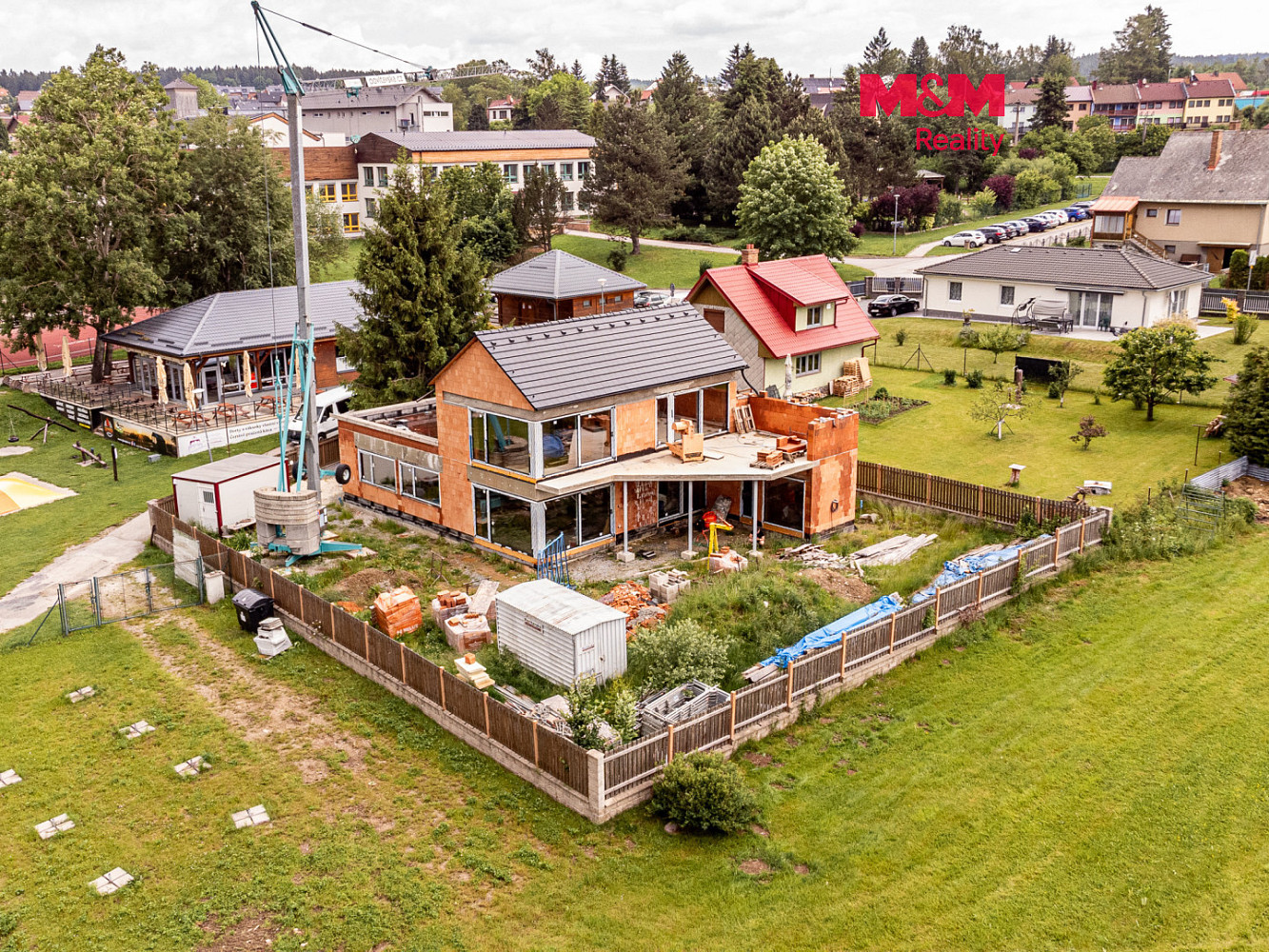 Prodej domu 222 m² s pozemkem 914 m²