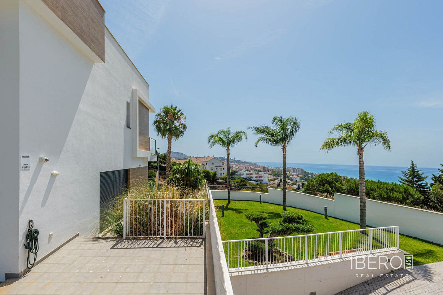 Prodej domu 283 m² s pozemkem 304 m²