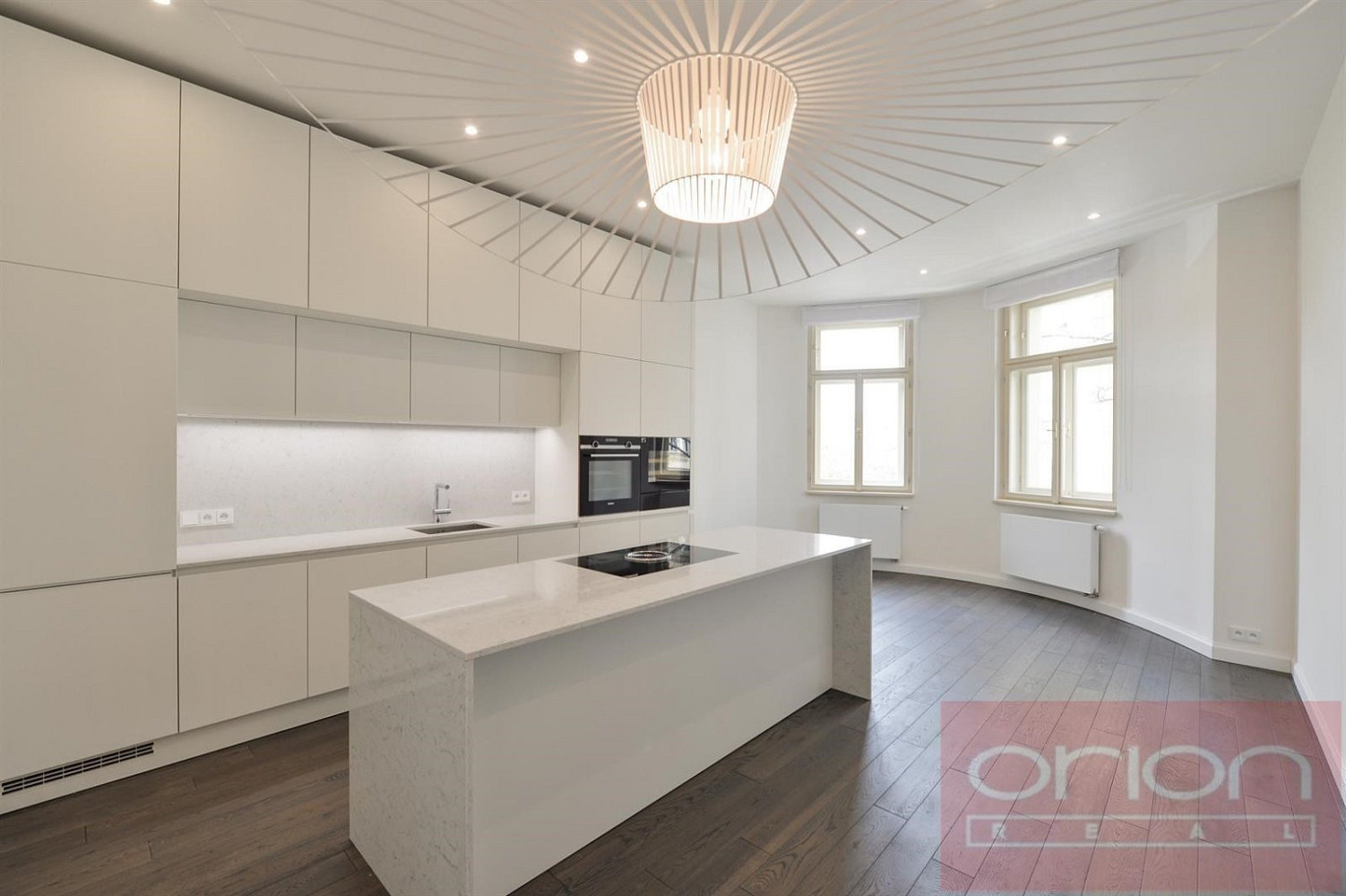 Pronájem bytu 4+kk 137 m², Praha
