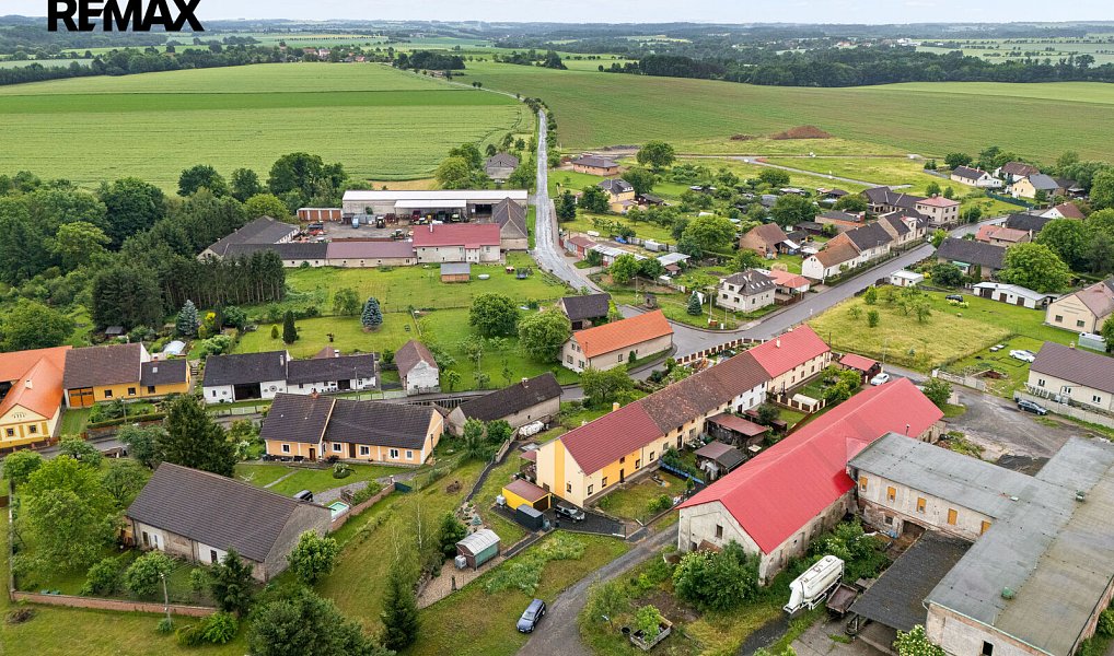 Prodej domu 104 m² s pozemkem 862 m², Zvěstovice – náhled fotky 28