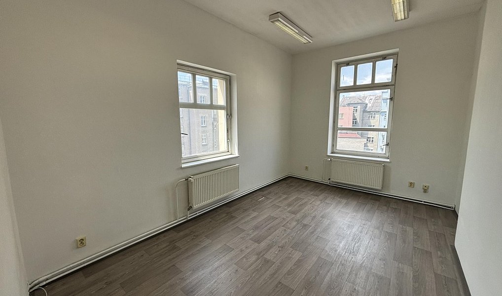 Pronájem kanceláře 80 m², Ostrava – fotka 1 z 15