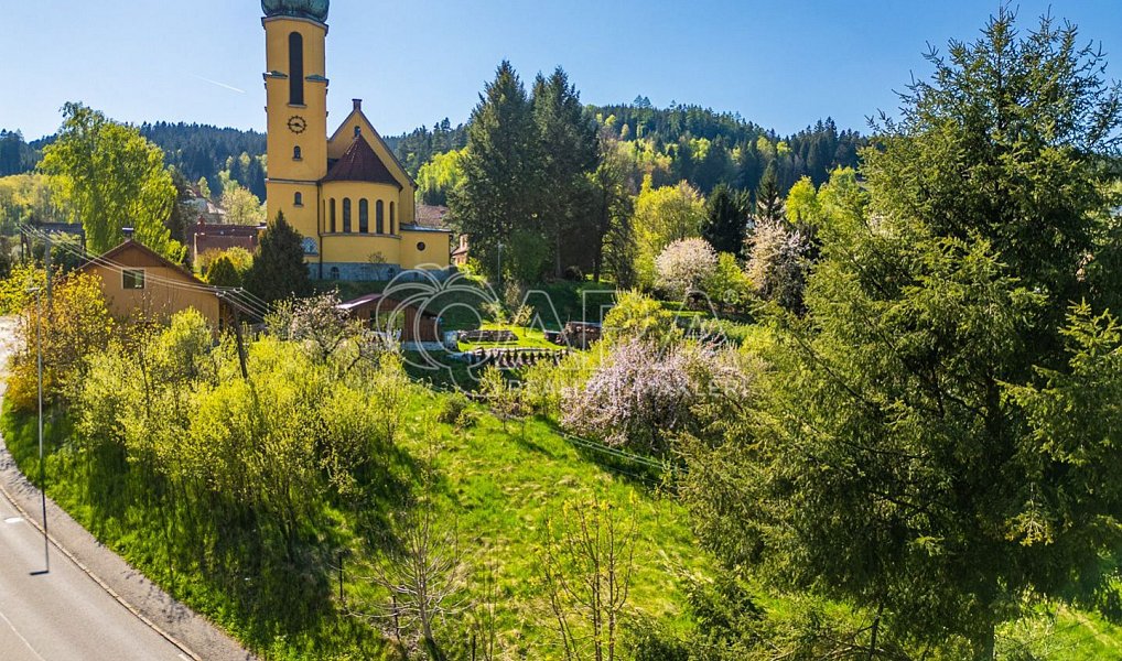 Prodej komerčního pozemku 1 340 m², Větřní – fotka 1 z 25