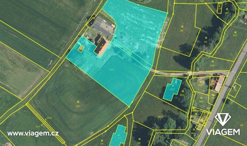 Prodej stavebního pozemku 1 051 m², Horní Řasnice – náhled fotky 4