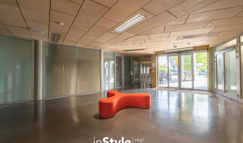 Pronájem kanceláře 25 m², Staré Město – náhled fotky 8