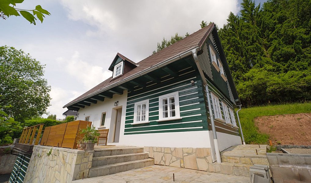 Prodej chalupy 118 m² s pozemkem 1 242 m², Vidochov – fotka 1 z 23