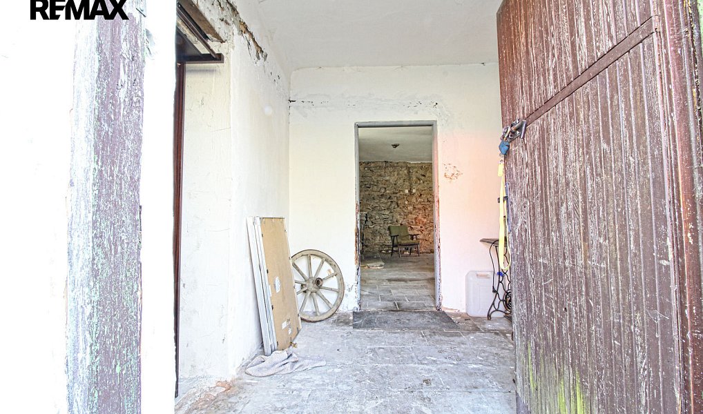 Prodej zemědělského objektu 247 m², Chodová Planá – náhled fotky 21