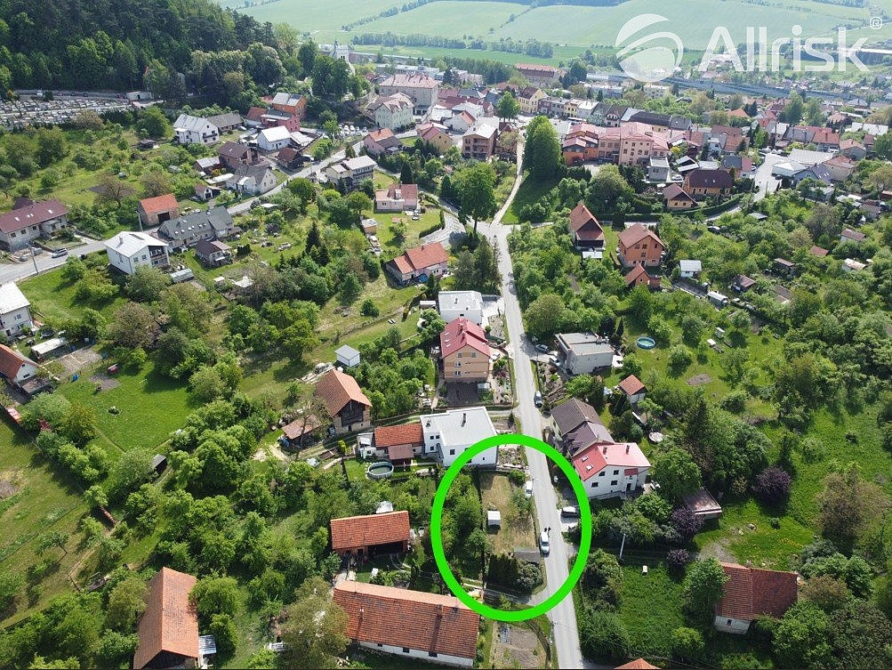 Prodej stavebního pozemku 309 m² – fotografie 2