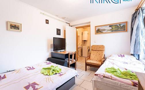 Pronájem bytu atypického 25 m², Hlízovská, Starý Kolín, okres Kolín