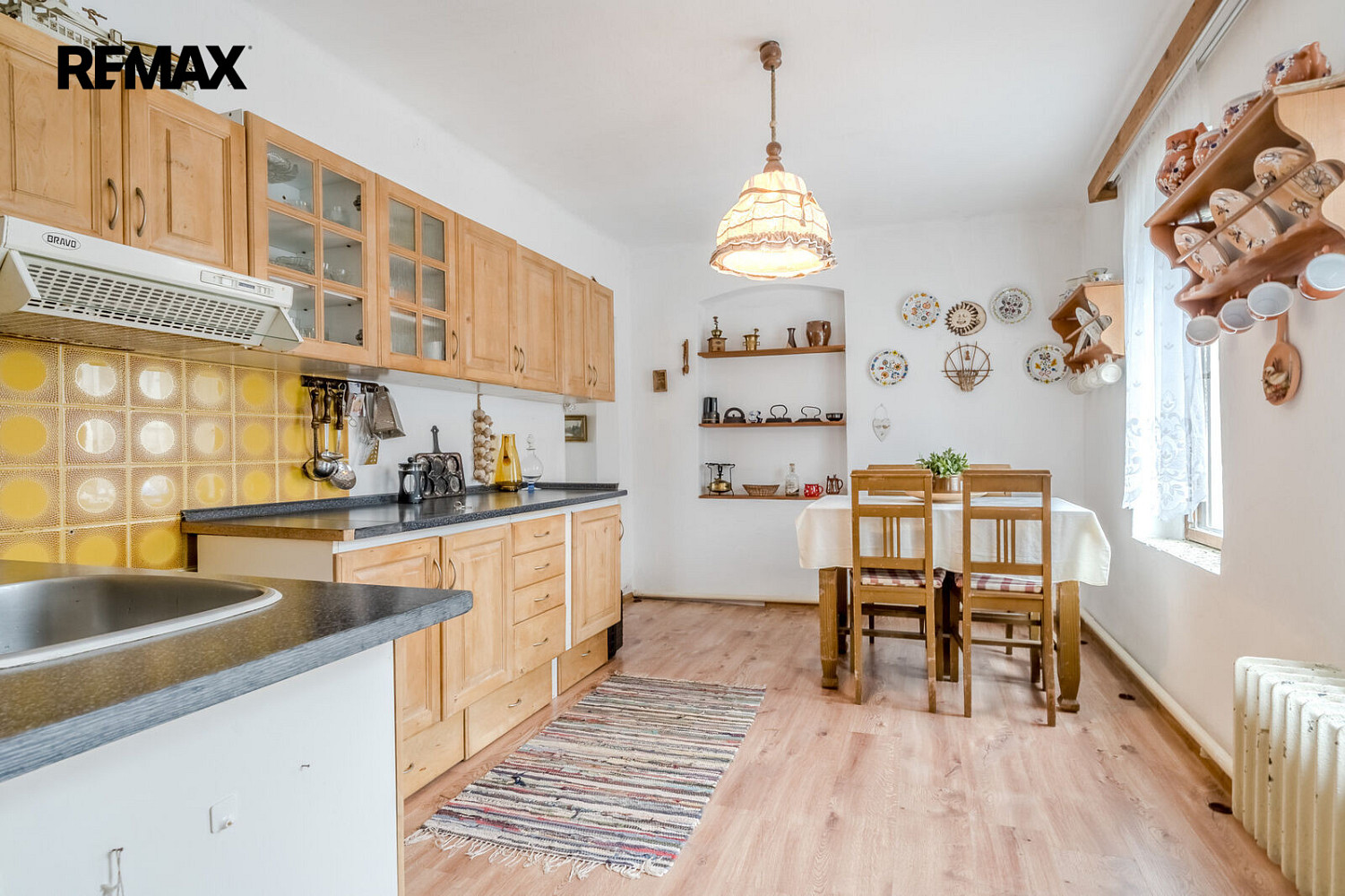 Prodej domu 60 m² s pozemkem 423 m² — photo 2