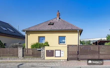 Prodej domu 152 m² s pozemkem 1 264 m², Pardubice - Drozdice