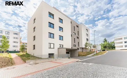 Prodej bytu 2+kk 50 m², Nová Tesla, Pardubice - Pardubičky