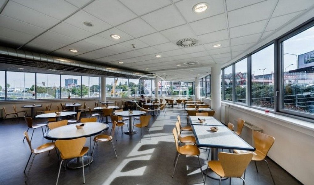 Pronájem kanceláře 303 m², Praha – náhled fotky 5