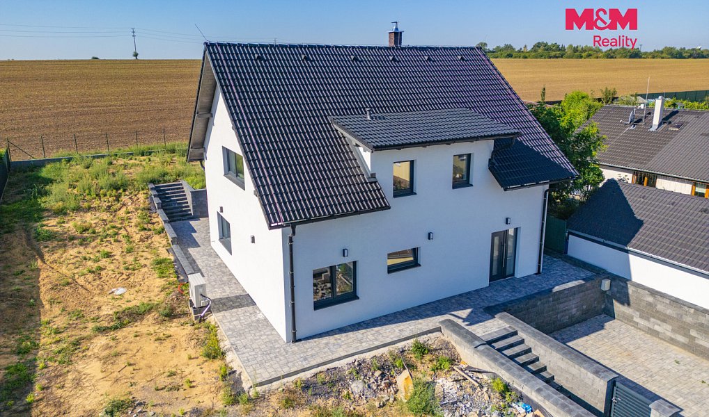 Prodej domu 168 m² s pozemkem 809 m², Vodochody – náhled fotky 26
