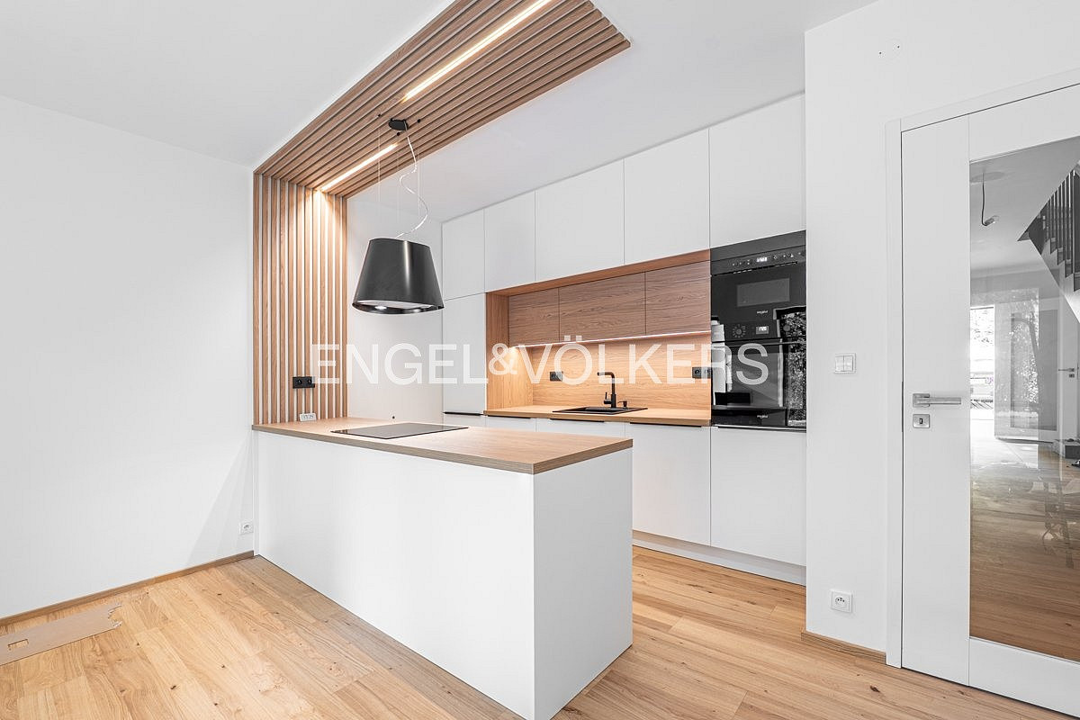 Pronájem domu 146 m² s pozemkem 260 m² — photo 4