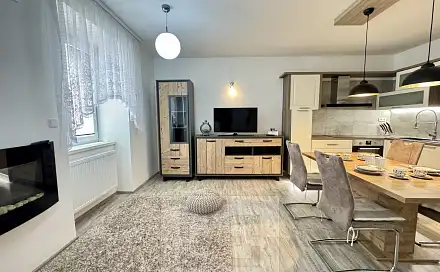 Pronájem bytu 3+kk 80 m²