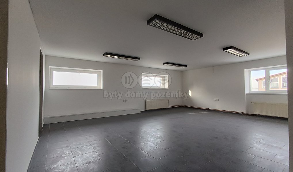 Pronájem kanceláře 19 m², Třeboň – náhled fotky 4