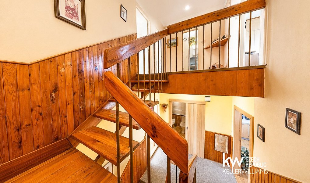 Prodej domu 252 m² s pozemkem 304 m², Teplice – náhled fotky 17