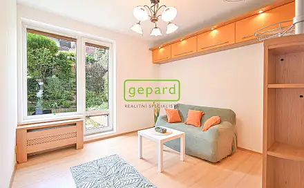 Prodej bytu 2+1 51 m², Keřová, Brno - Žebětín