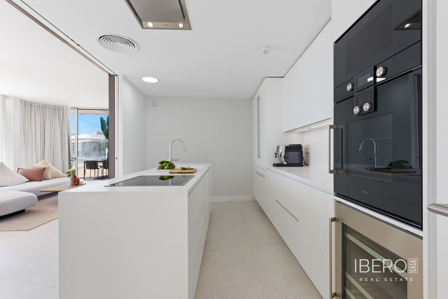 Piso 4+kk – Estepona, Barriada Islas Canarias - Vista 3